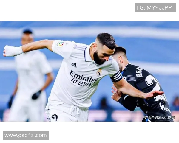 西甲激战尤文图斯与曼联战平逆转瞬间点燃全场激情集锦回顾