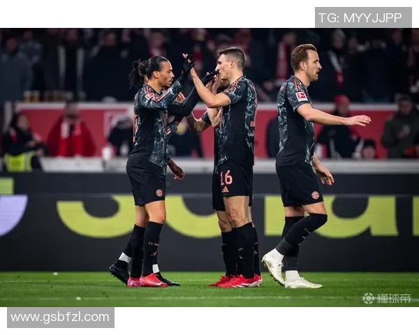 德甲经典对决那不勒斯惊险逆转拜仁帽子戏法引爆全场激情